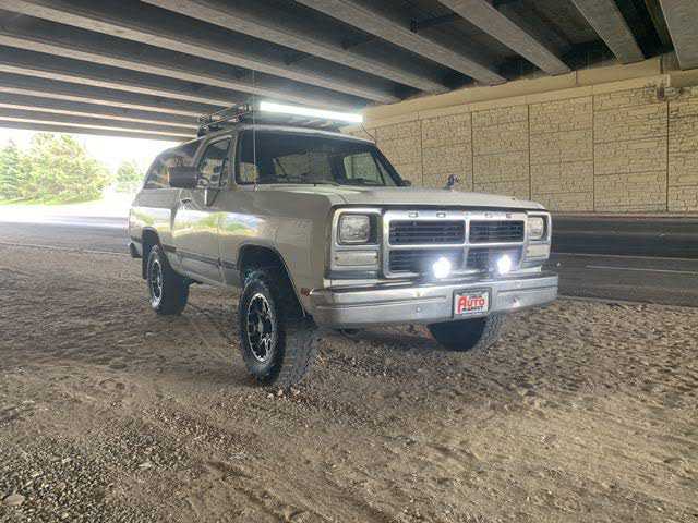Dodge Ramcharger