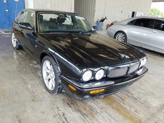 Jaguar XJR