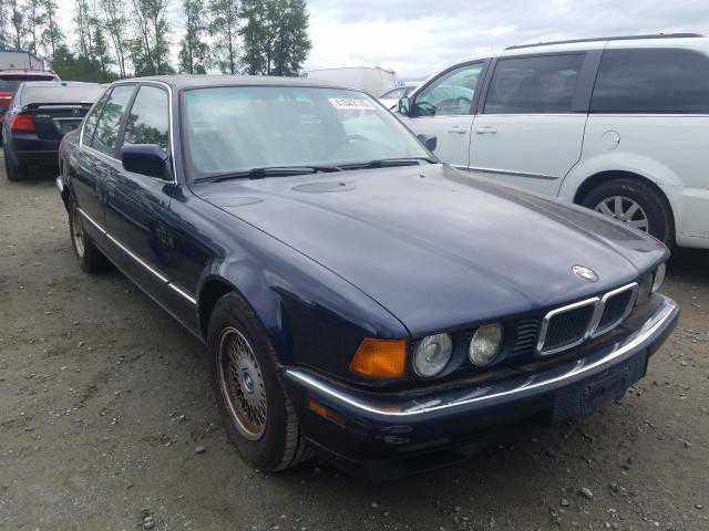 BMW 740i