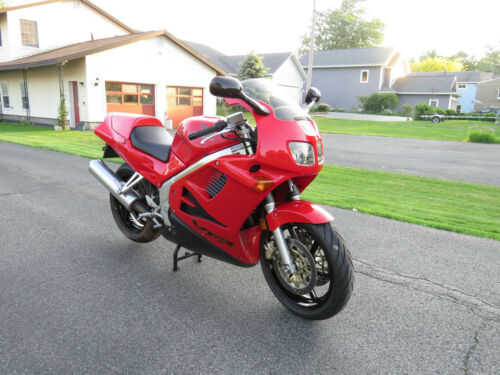 Honda VFR 750F