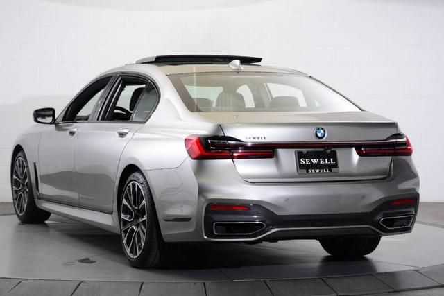 2020 BMW 740i