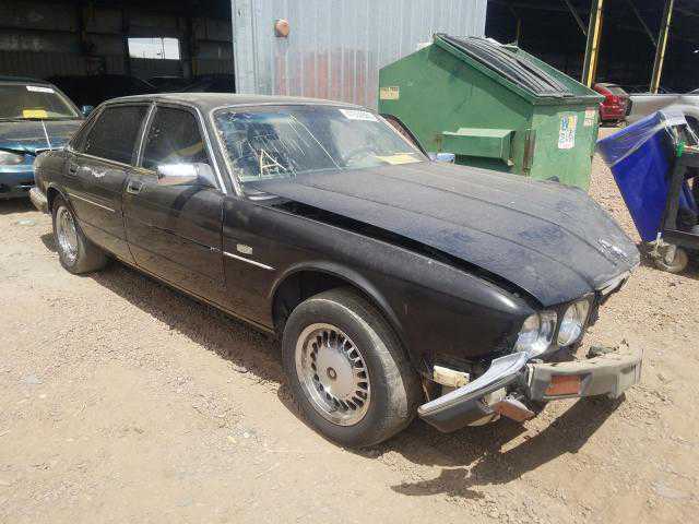 Jaguar XJ6