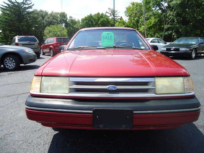 Ford Tempo