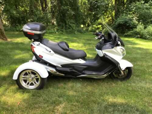 Suzuki AN650L