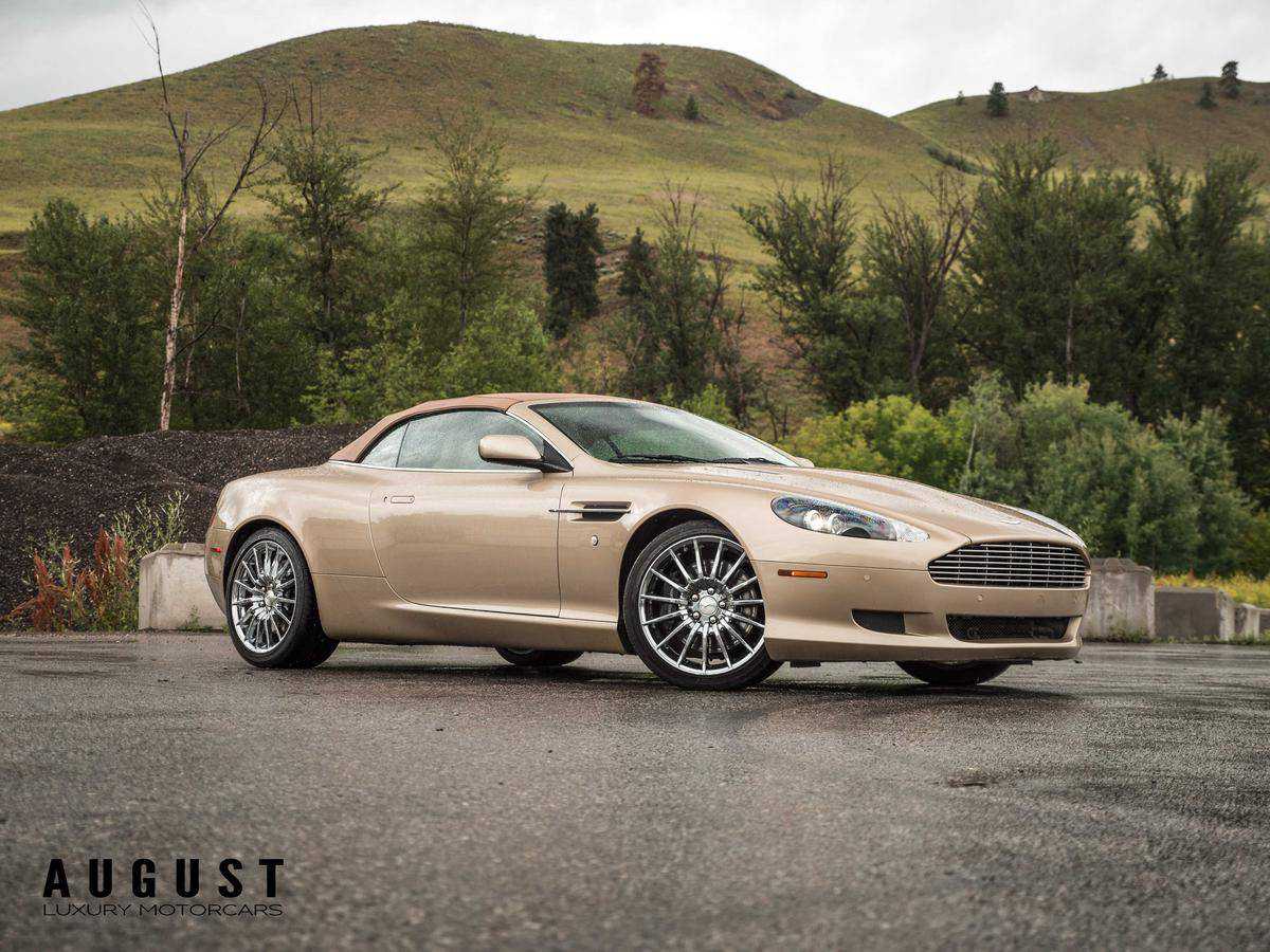 Aston Martin DB9