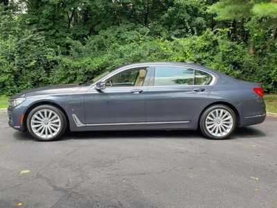 2017 BMW 740e