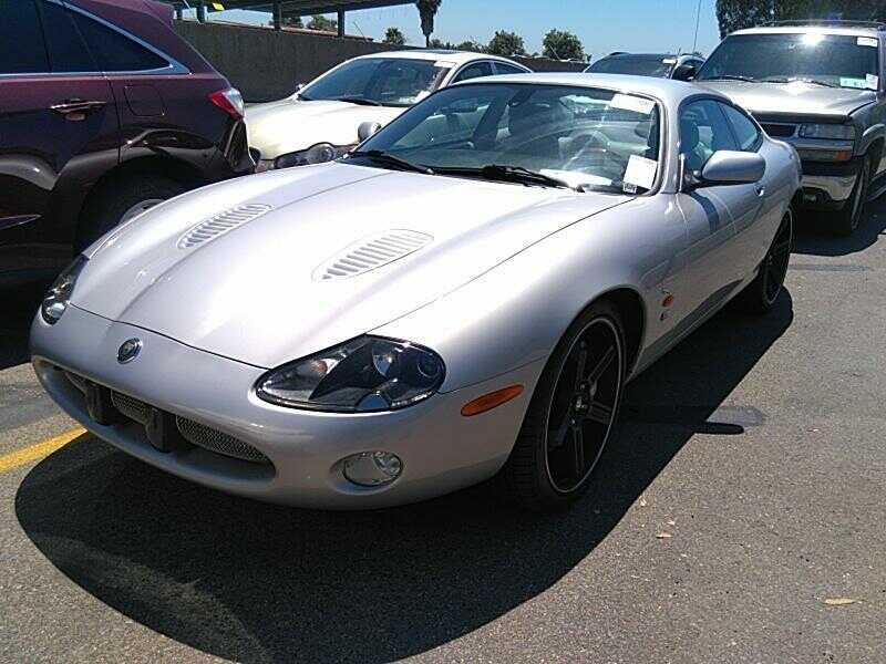 Jaguar XKR