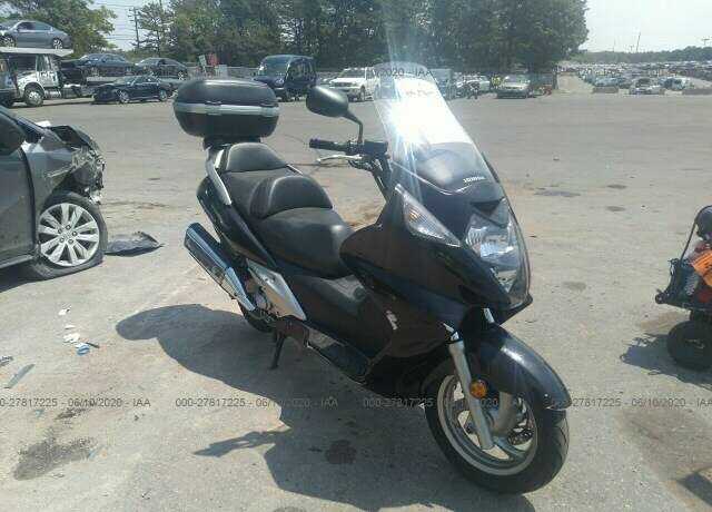 Honda FSC600 (Silver Wing)