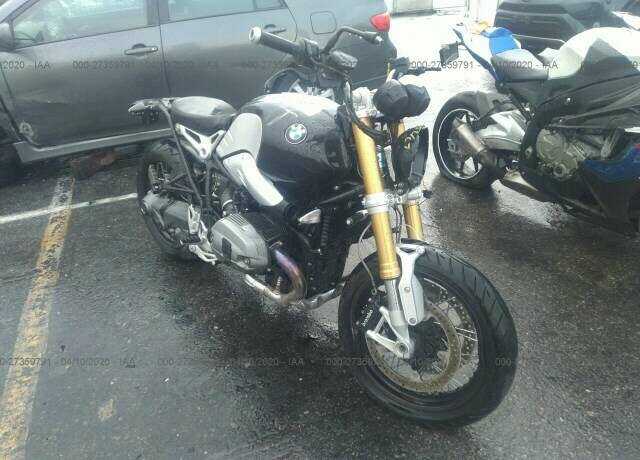 BMW R nineT