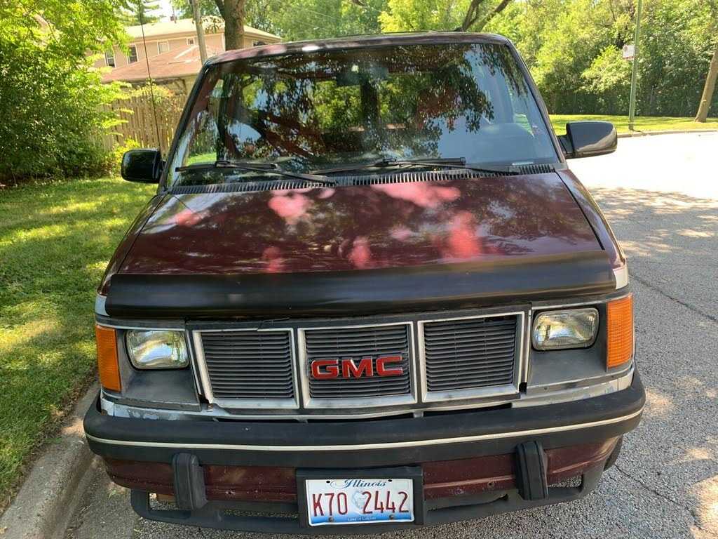 GMC Safari