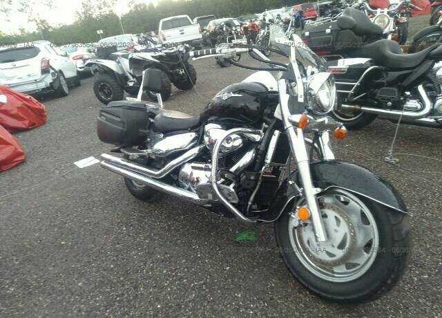Suzuki VL1500 / VL1500T
