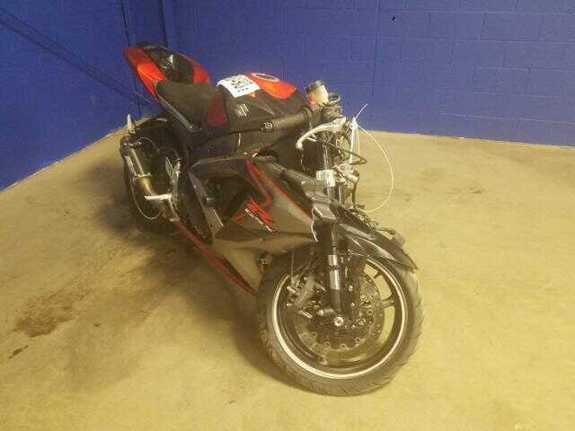 Suzuki GSX-R750