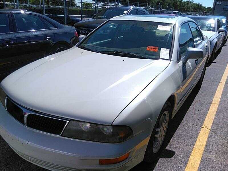 Mitsubishi Diamante