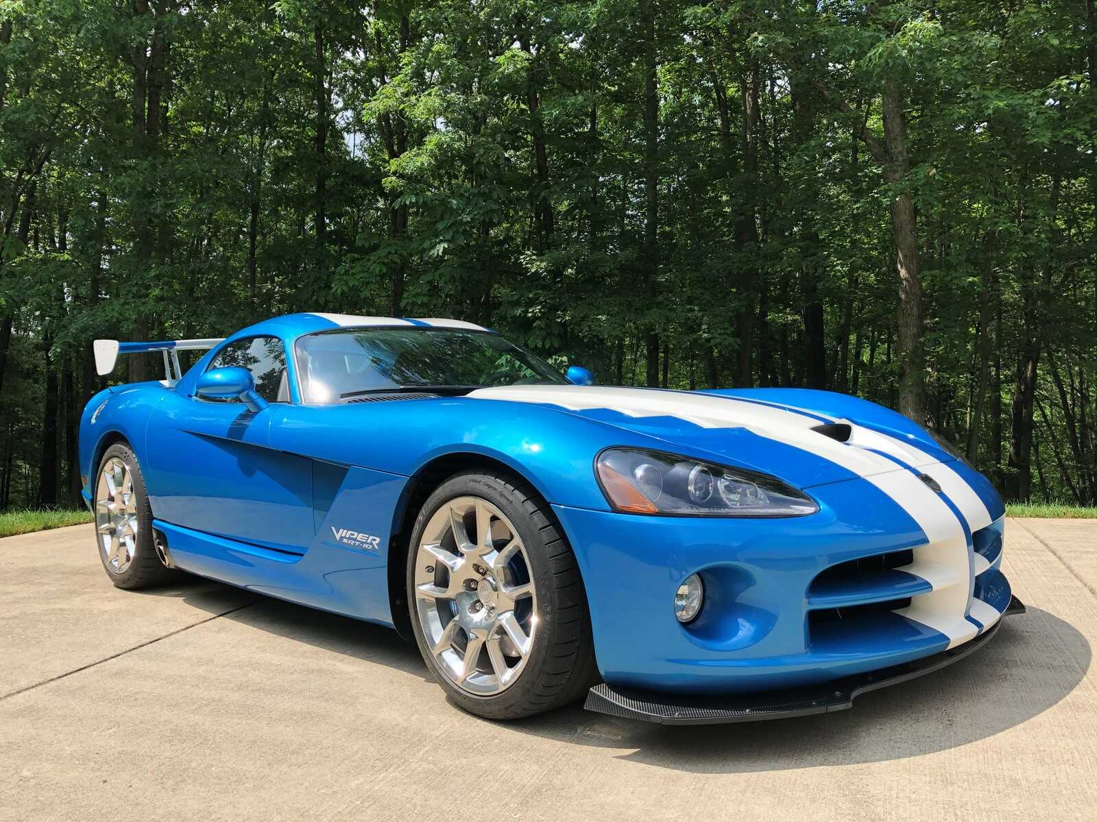 Dodge Viper