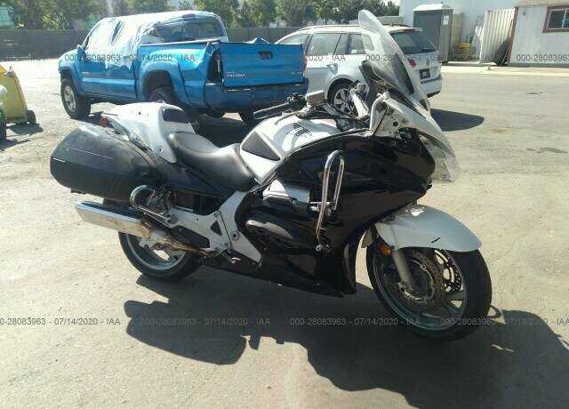 Honda ST1300PA