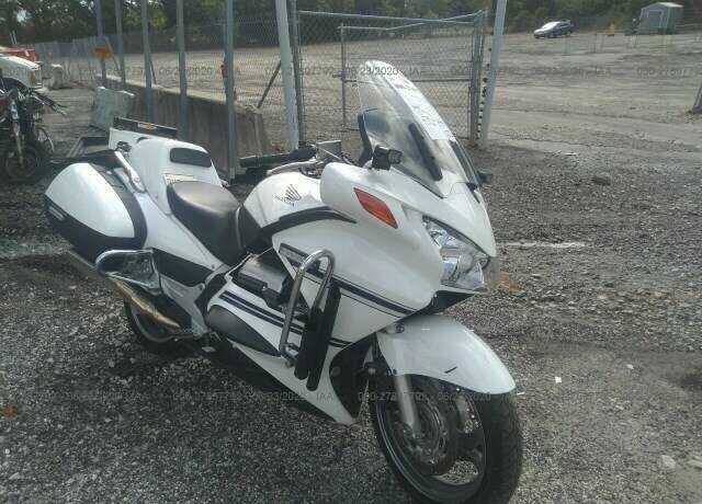 Honda ST1300PA