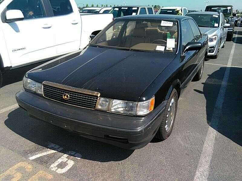 Lexus ES