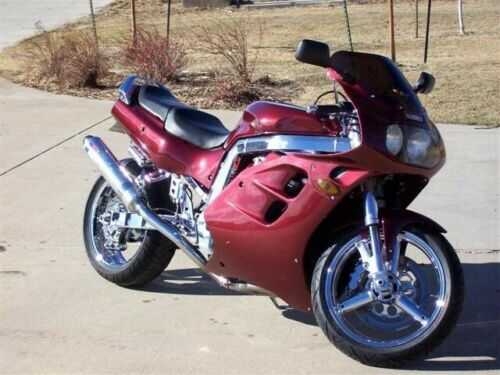 Suzuki GSX-R1100W