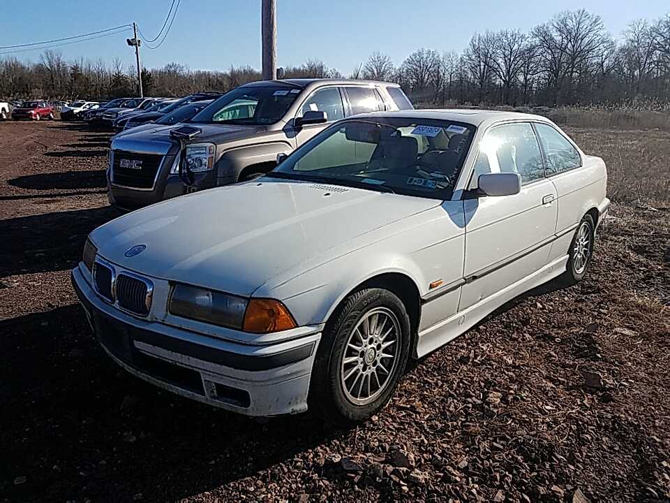 BMW 323is