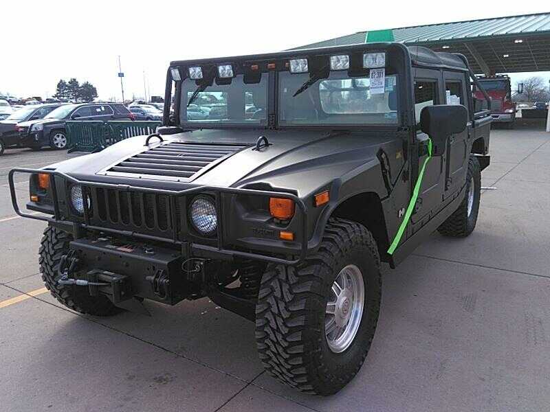 HUMMER H1
