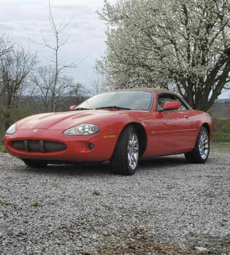 Jaguar XKR