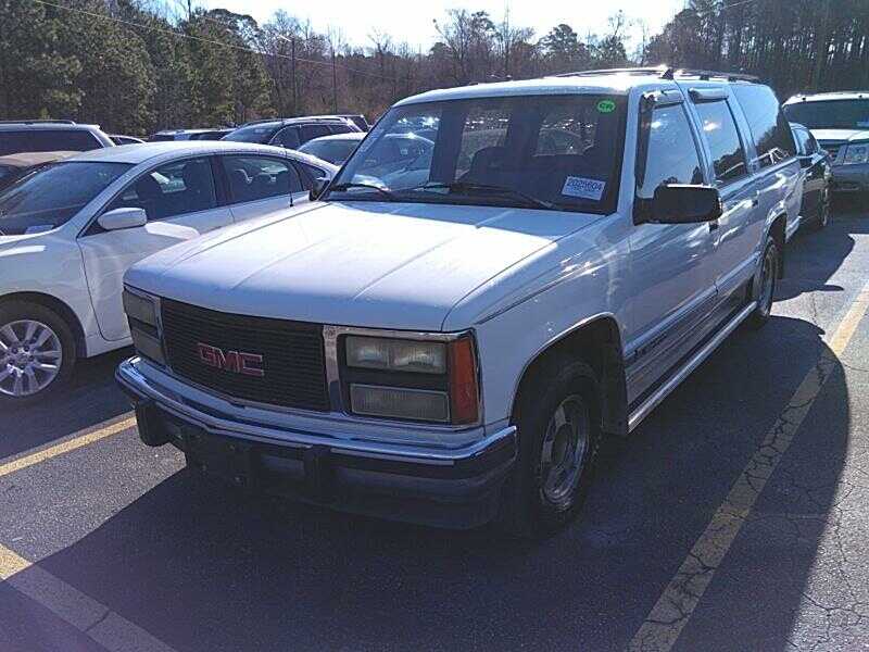 GMC Suburban