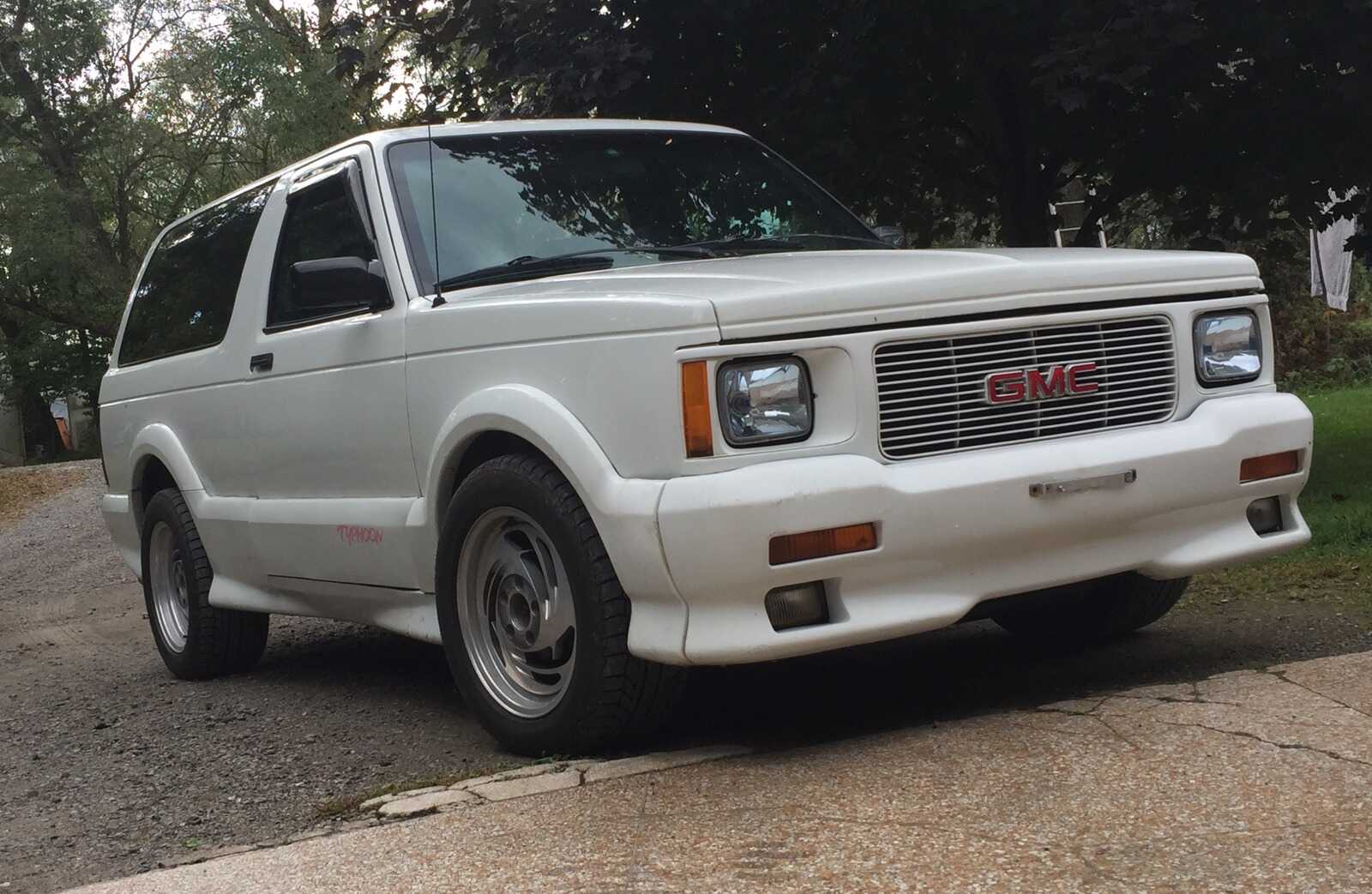 GMC Typhoon