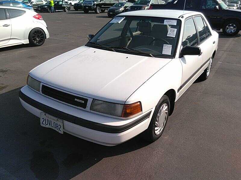 Mazda Protege