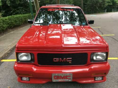 GMC Typhoon