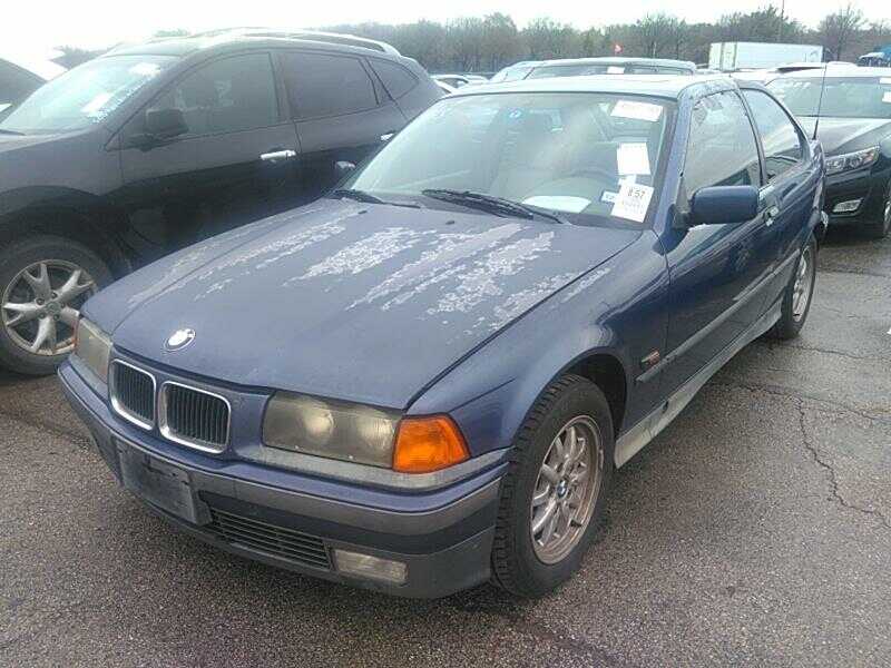 BMW 318ti