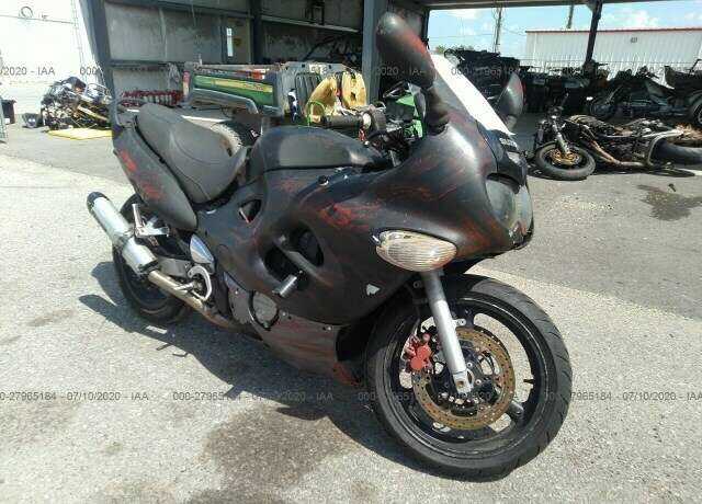 Suzuki GSX600F