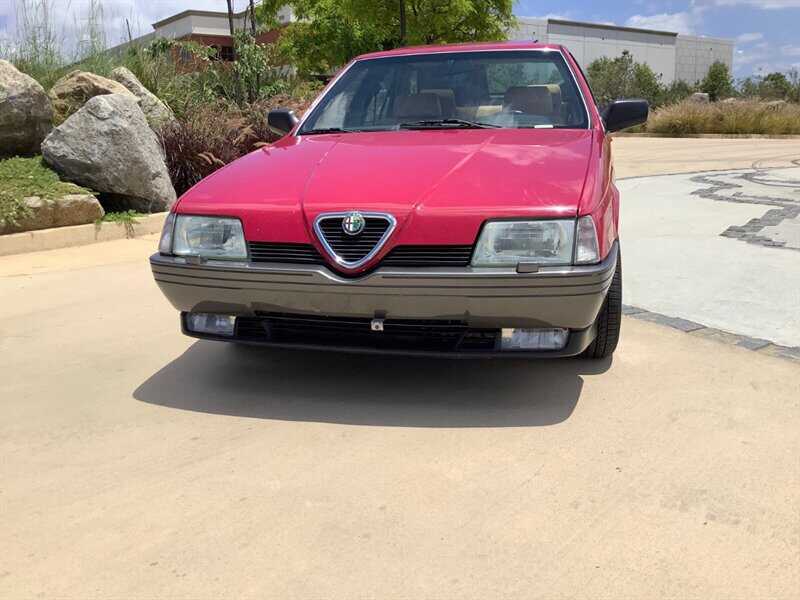 Alfa Romeo 164