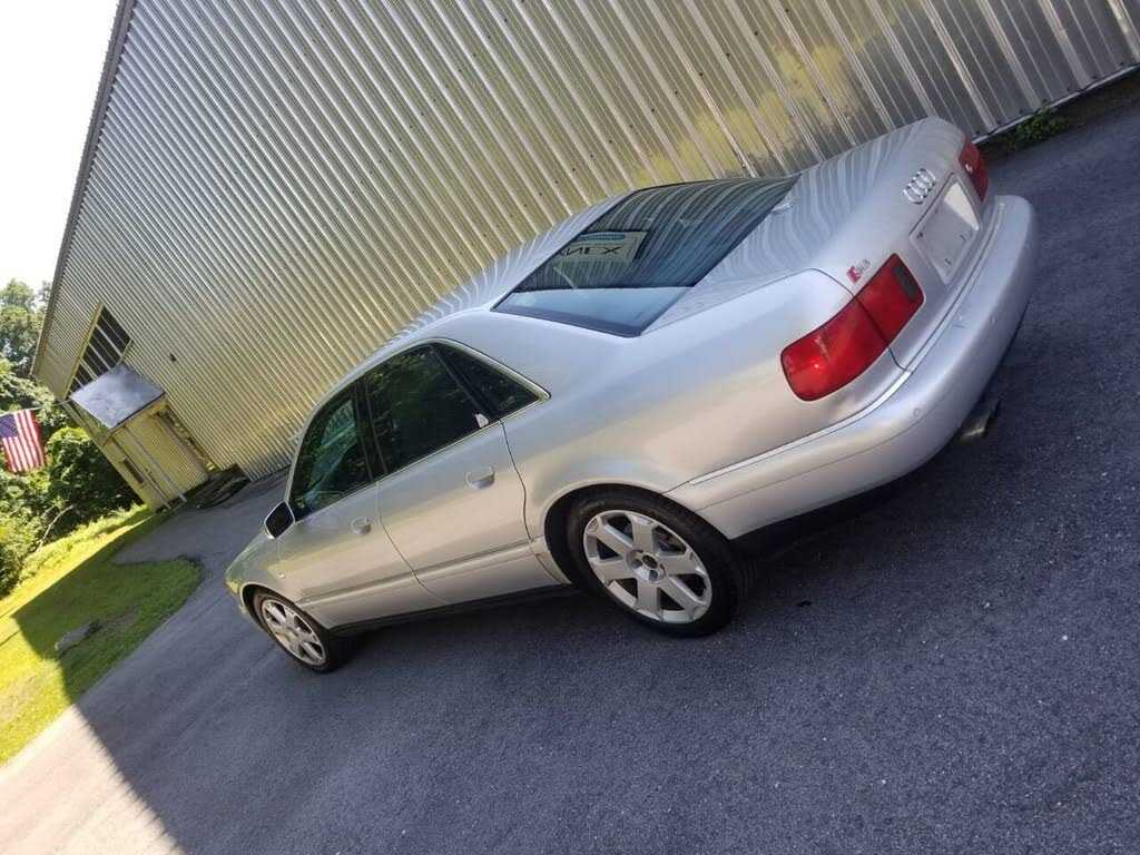 Audi S8