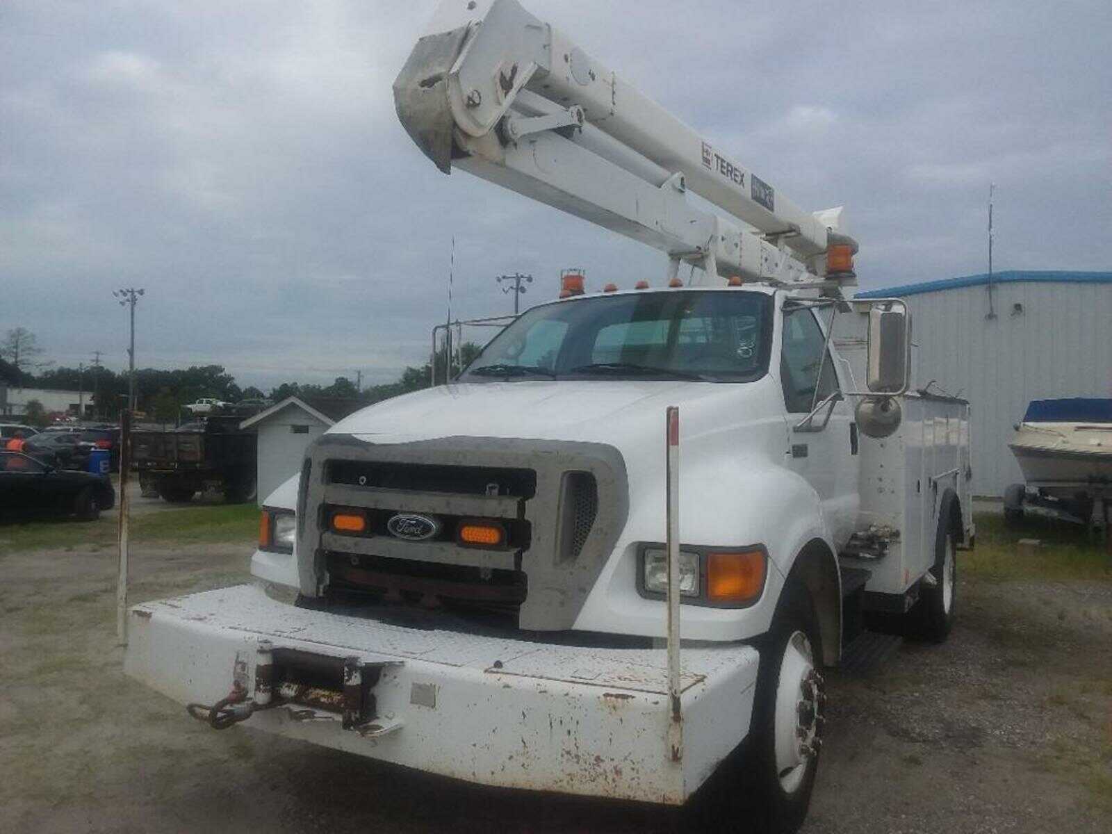 Ford F-750