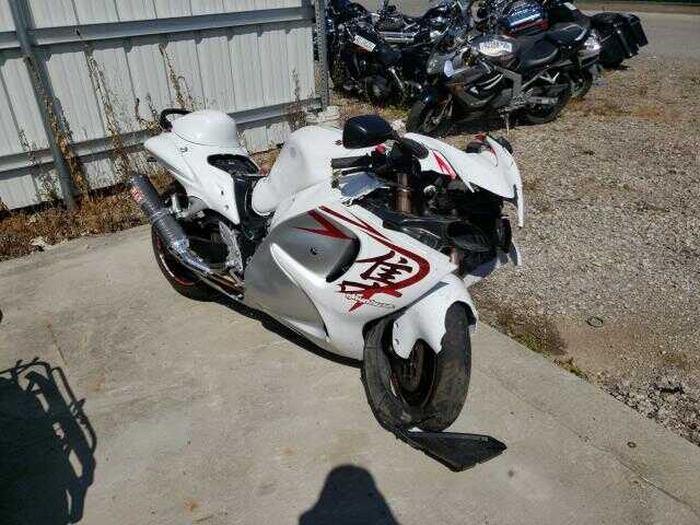 Suzuki GSX1300R