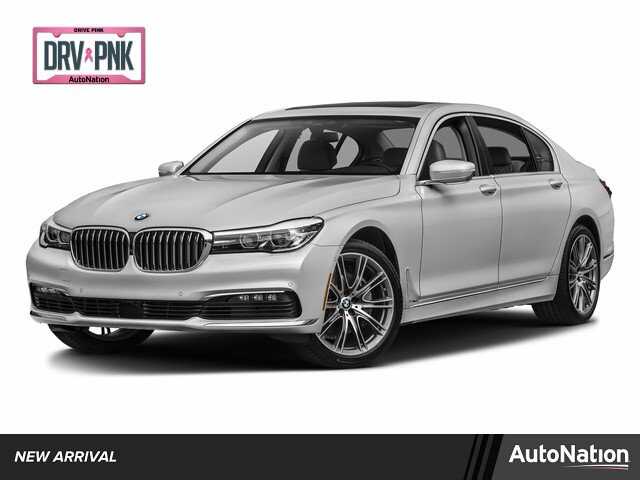 BMW 740i
