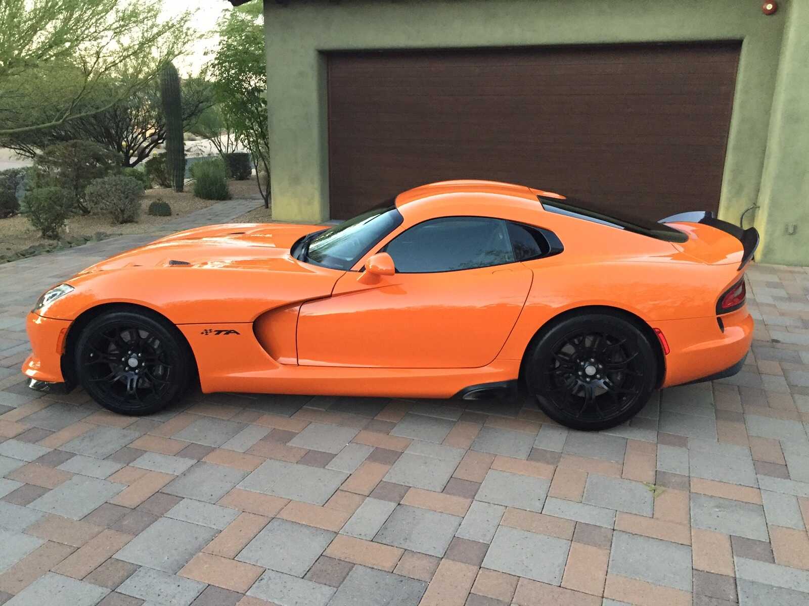 Dodge Viper