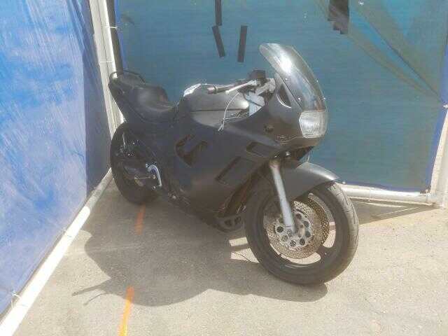 Suzuki GSX600F