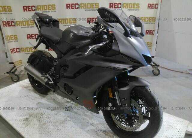 YAMAHA