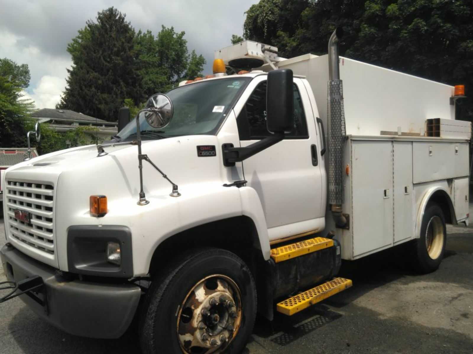 GMC C6