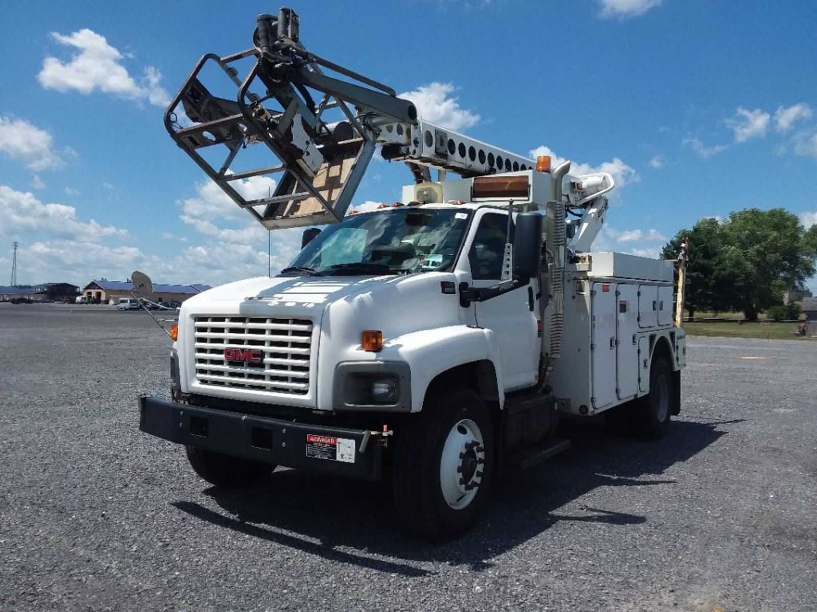 GMC C8