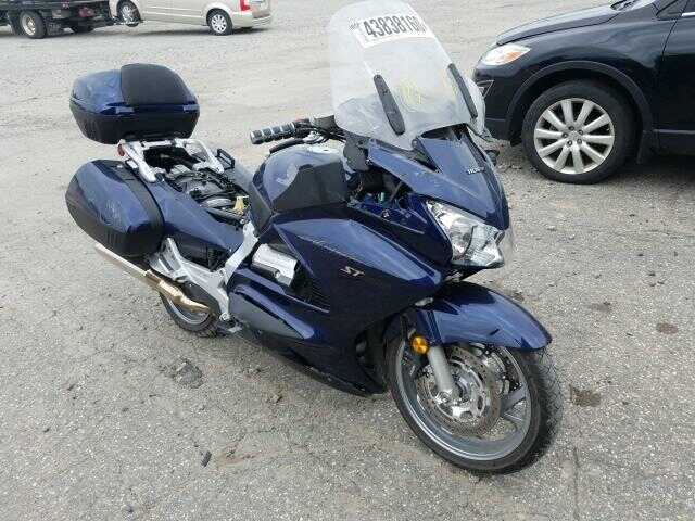 Honda ST1300