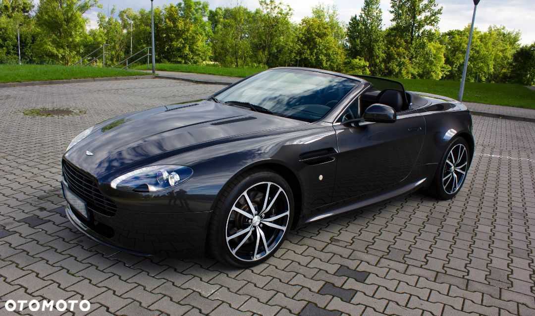 Aston Martin V8 Vantage