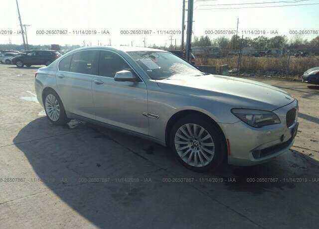 BMW 750i