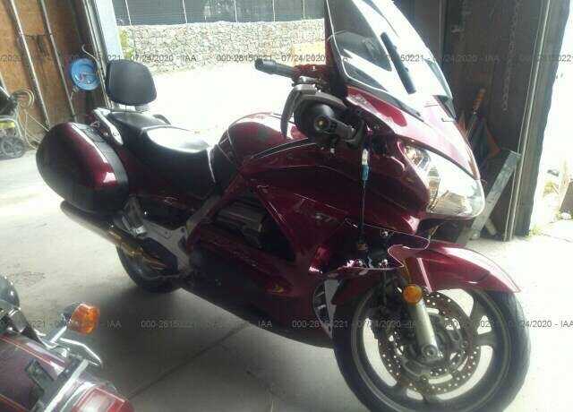 Honda ST1300A
