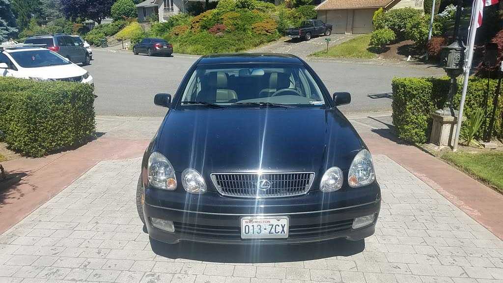 2000 Lexus GS
