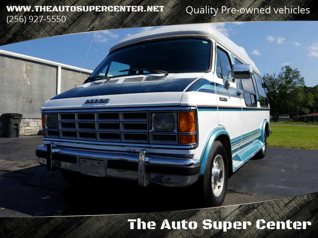 Dodge Ram Van