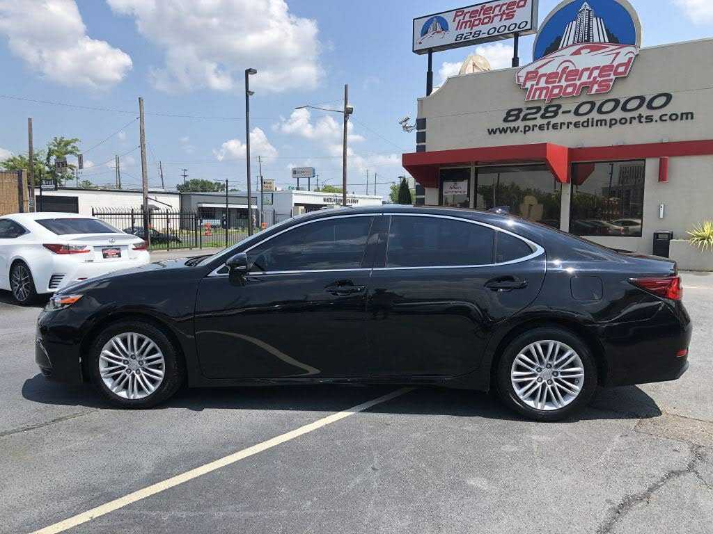 2016 Lexus ES