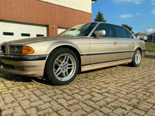 BMW 740Li