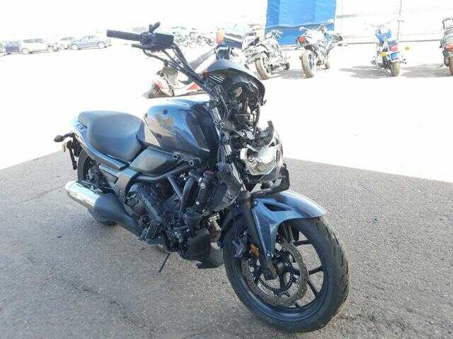 Honda CTX700